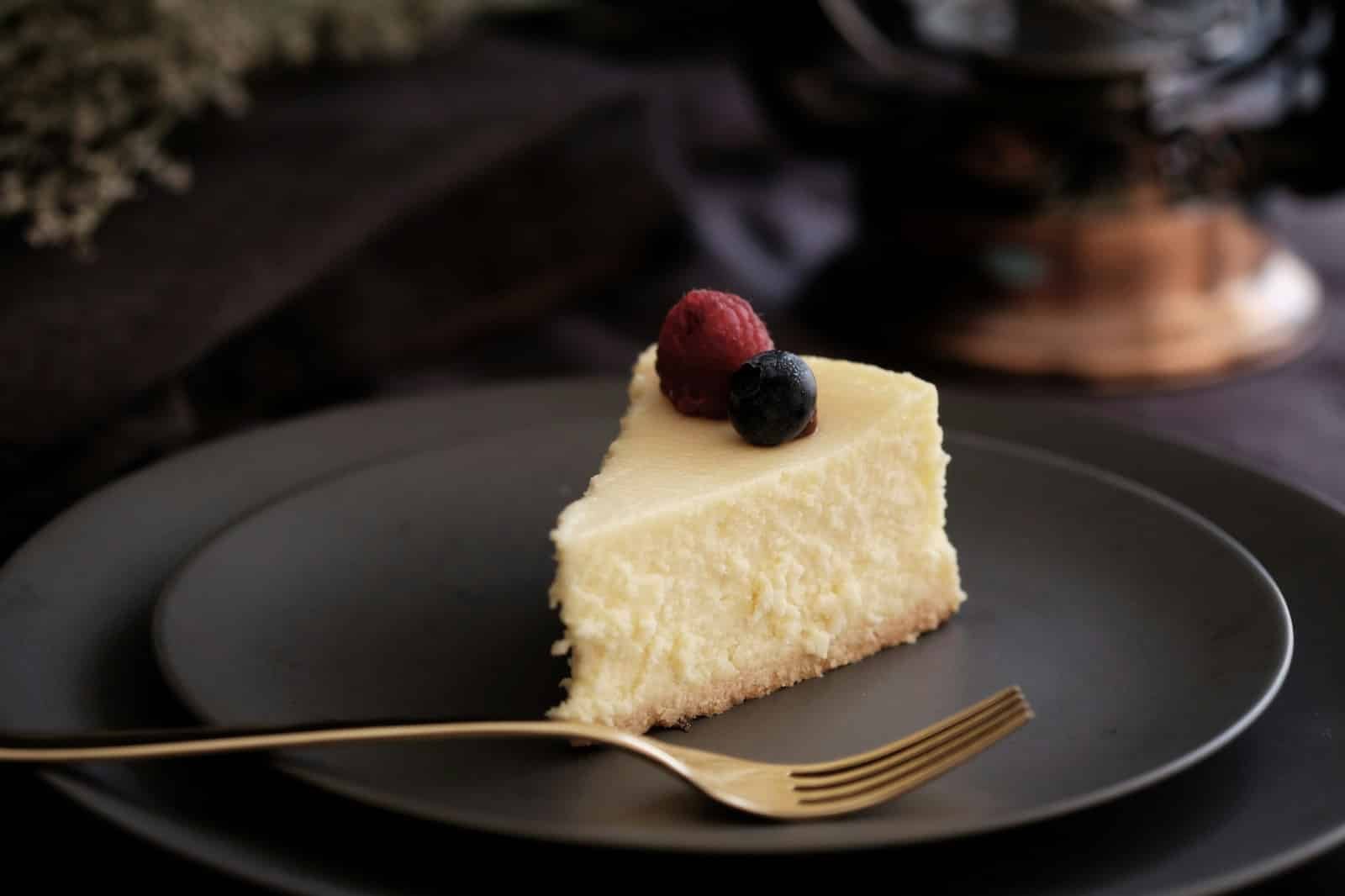 How Long Does Costco Cheesecake Last in the Fridge? The Food Safety Dad